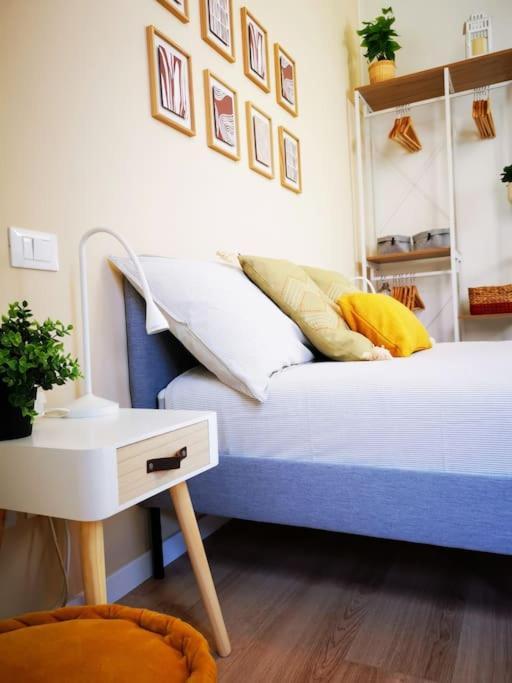 Sunny Flat 50 Meters From The Metro Apartment Milano Ngoại thất bức ảnh