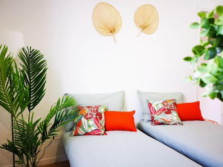 Sunny Flat 50 Meters From The Metro Apartment Milano Ngoại thất bức ảnh