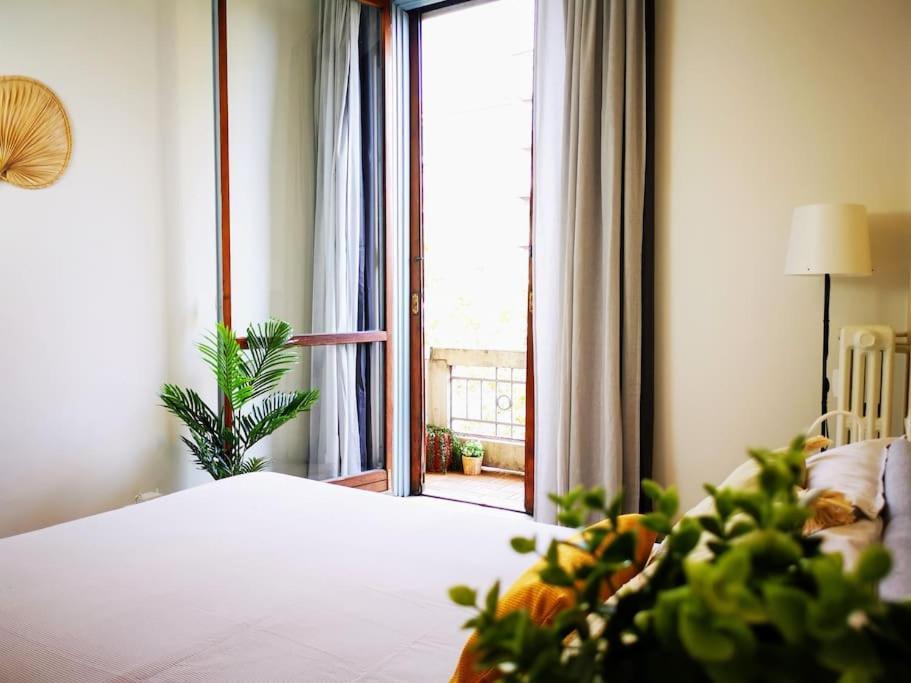 Sunny Flat 50 Meters From The Metro Apartment Milano Ngoại thất bức ảnh
