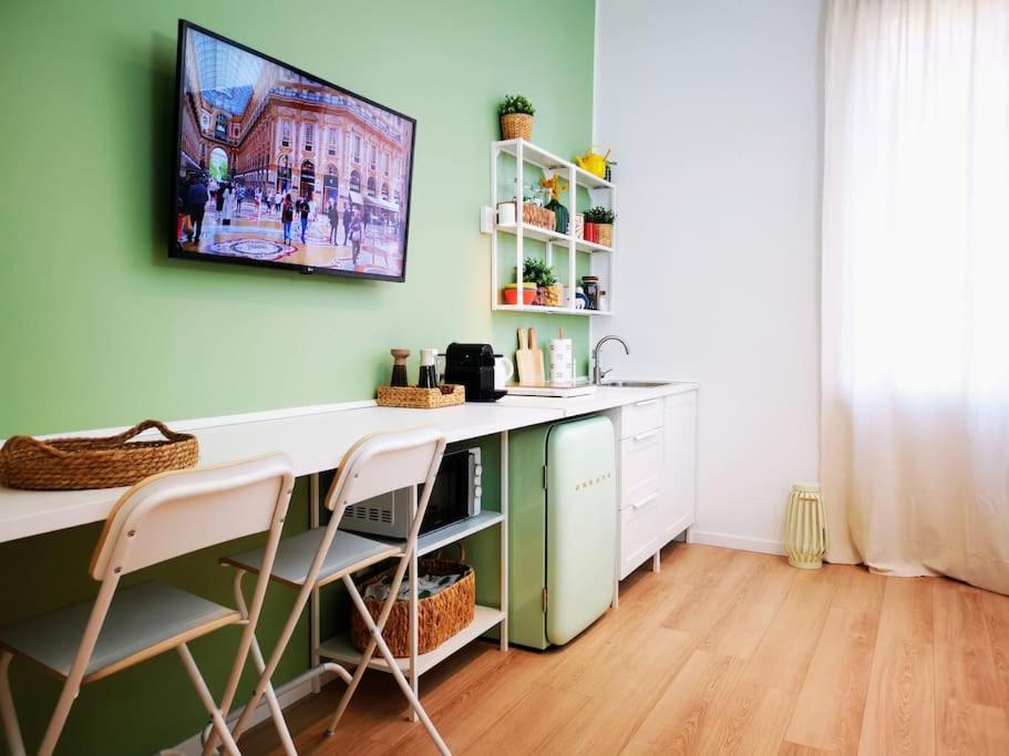 Sunny Flat 50 Meters From The Metro Apartment Milano Ngoại thất bức ảnh